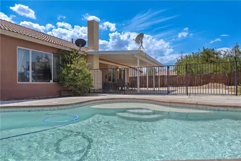 Exterior - 10716 Wakefield St E, Adelanto, CA 92301 photo 2 of 18