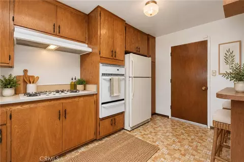 Kitchen - 2142 Foster, Oceanside, CA 92054 photo 5 of 6