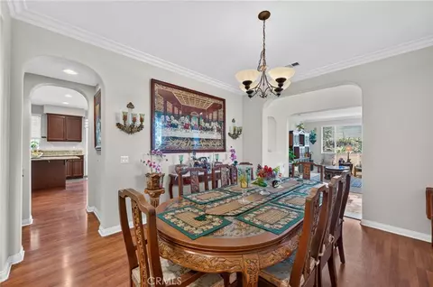 Dining - 33051 Rudy Ct, Temecula, CA 92592 photo 2 of 2