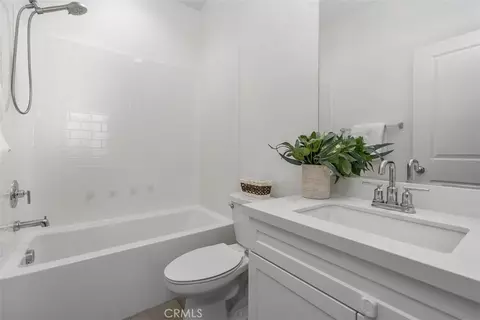 Bath - 344 Stillwater Ct, Santee, CA 92071 photo 1 of 1