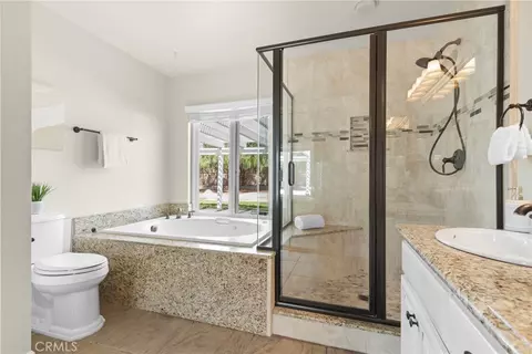 Bath - 32498 Durango Ct, Wildomar, CA 92595 photo 5 of 6