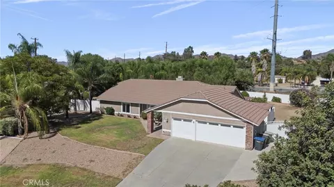 View/Area - 32498 Durango Ct, Wildomar, CA 92595 photo 1 of 3