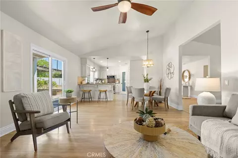 Living - 32498 Durango Ct, Wildomar, CA 92595 photo 5 of 6