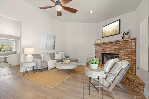 Living - 32498 Durango Ct, Wildomar, CA 92595 photo 4 of 6
