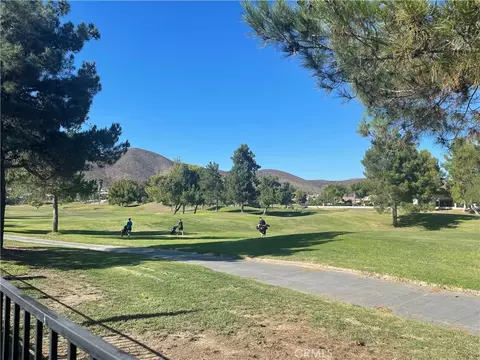 29530 Warmsprings, Menifee, CA 92584 photo 3