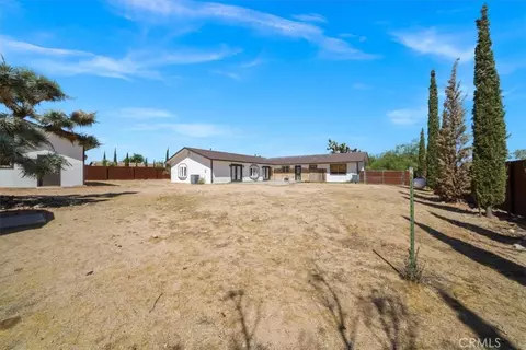 Exterior - 58407 Campanula St, Yucca Valley, CA 92284 photo 3 of 5