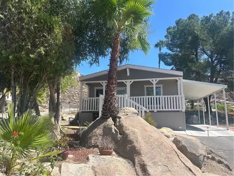 1700 S State #95, Hemet, CA 92543
