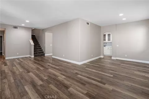 Living - 31383 Britton Cir, Temecula, CA 92591 photo 3 of 8