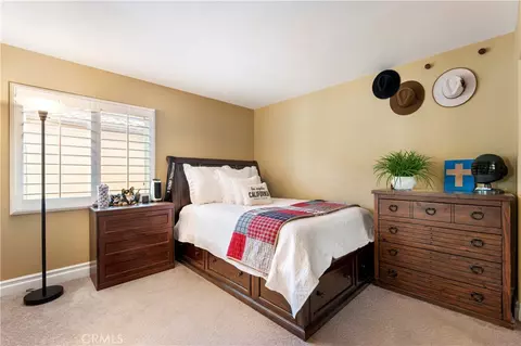 Bedroom - 34326 Lamborn, Temecula, CA 92592 photo 6 of 7