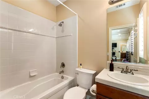Bath - 34326 Lamborn, Temecula, CA 92592 photo 7 of 7