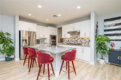 Kitchen - 32378 Magee, Temecula, CA 92592 photo 2 of 5