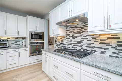 Kitchen - 32378 Magee, Temecula, CA 92592 photo 5 of 5