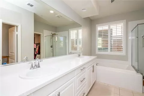 Bath - 32378 Magee, Temecula, CA 92592 photo 2 of 3