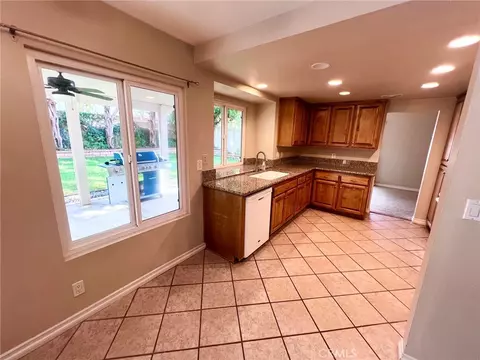 Kitchen - 1750 Sunnypark, Redlands, CA 92374 photo 1 of 3