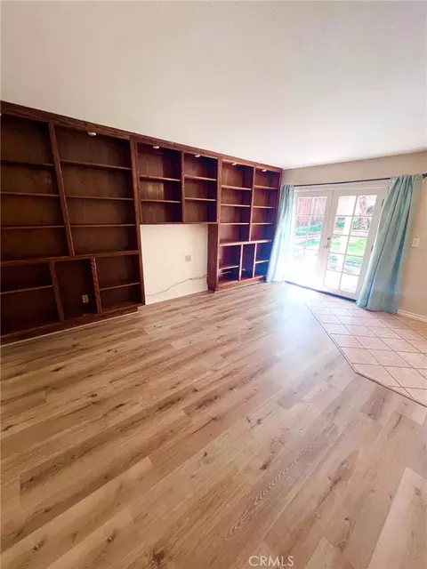 Living - 1750 Sunnypark, Redlands, CA 92374 photo 8 of 10