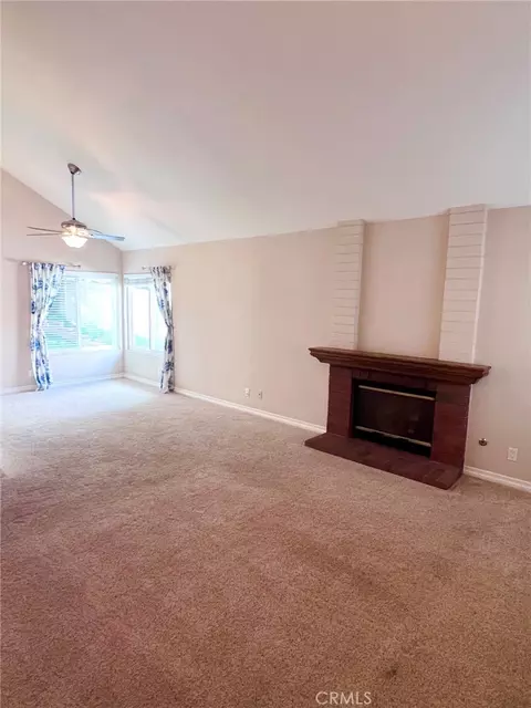 Living - 1750 Sunnypark, Redlands, CA 92374 photo 6 of 10