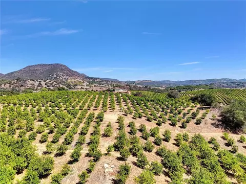 21055 Carancho Rd, Temecula, CA 92590 photo 32