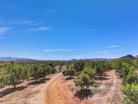 21055 Carancho Rd, Temecula, CA 92590 photo 7