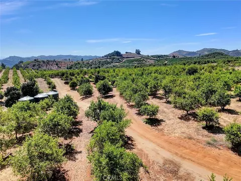 21055 Carancho Rd, Temecula, CA 92590 photo 10