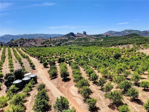21055 Carancho Rd, Temecula, CA 92590 photo 11