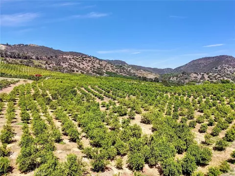 21055 Carancho Rd, Temecula, CA 92590 photo 33