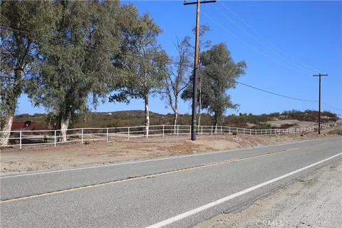 0 Mark Trl, Hemet, CA 92544 photo 17
