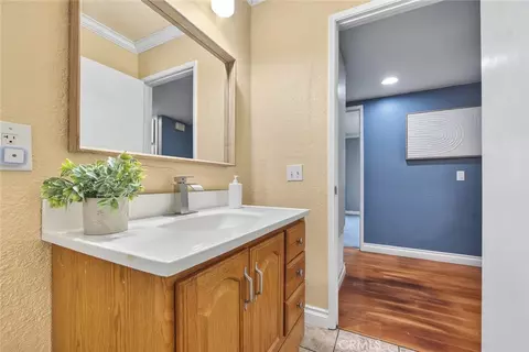 Bath - 7629 El Arco, Rancho Cucamonga, CA 91730 photo 5 of 6