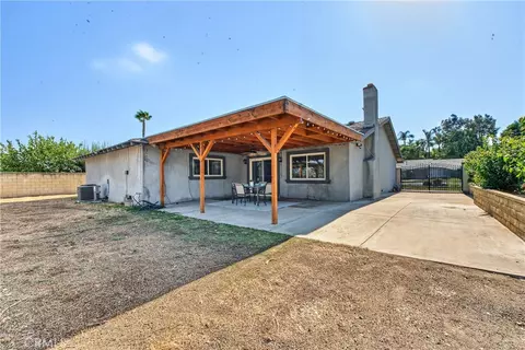 Exterior - 7629 El Arco, Rancho Cucamonga, CA 91730 photo 5 of 7
