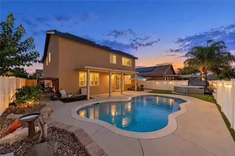 37526 Black Sage Pl, Murrieta, CA 92563