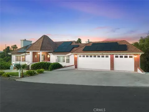 Exterior - 40910 Via Media, Temecula, CA 92591 photo 2 of 21