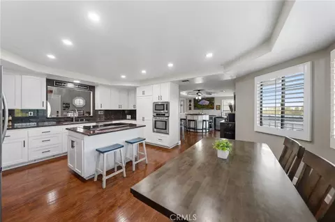 Kitchen - 40910 Via Media, Temecula, CA 92591 photo 1 of 7