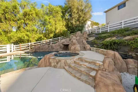 Exterior - 40910 Via Media, Temecula, CA 92591 photo 17 of 21