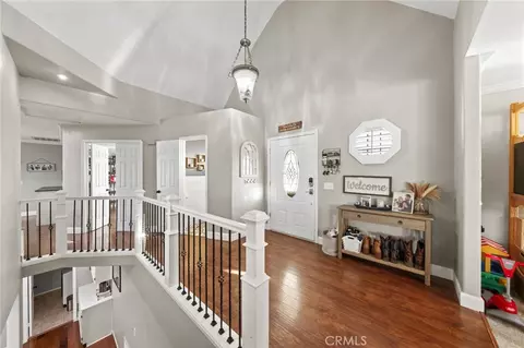 Entry Way - 40910 Via Media, Temecula, CA 92591 photo 1 of 2
