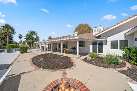 Exterior - 30357 San Pasqual Rd, Temecula, CA 92591 photo 8 of 12