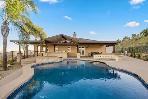 40055 Valle Vis, Murrieta, CA 92562