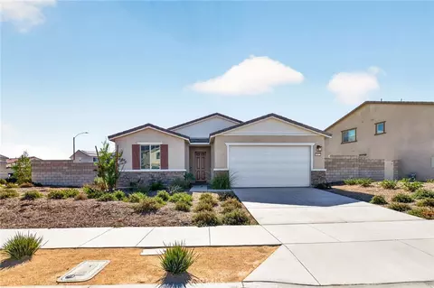 4877 Goldfinch St, Hemet, CA 92545