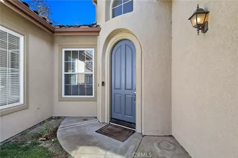 Entry Way - 1031 Inverlochy Dr, Fallbrook, CA 92028 photo 1 of 3