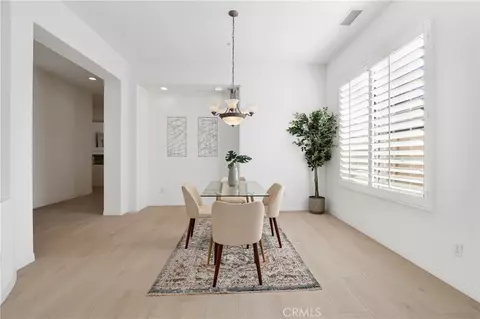 Dining - 1031 Inverlochy Dr, Fallbrook, CA 92028 photo 1 of 2