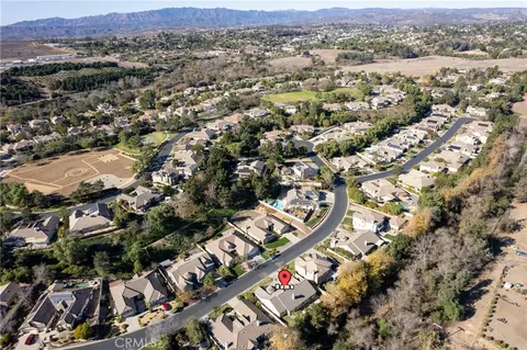 View/Area - 1031 Inverlochy Dr, Fallbrook, CA 92028 photo 5 of 8
