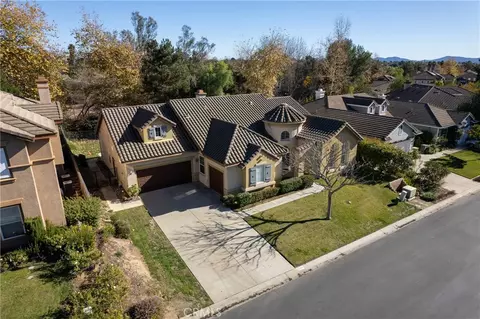 View/Area - 1031 Inverlochy Dr, Fallbrook, CA 92028 photo 2 of 8