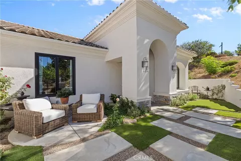 Exterior - 2278 Lindsey Ct, Fallbrook, CA 92028 photo 4 of 12