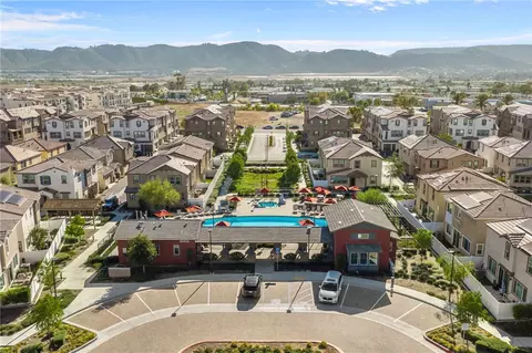 View/Area - 40863 Melrose Dr, Temecula, CA 92591 photo 9 of 11
