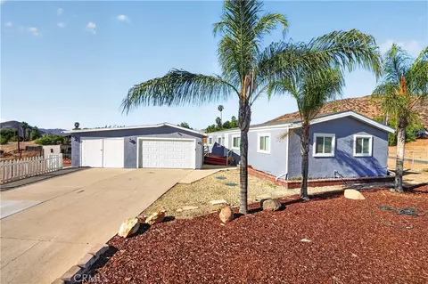 28395 Connecticut Dr, Menifee, CA 92587