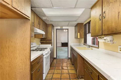 Kitchen - 3837 Gates, Riverside, CA 92504 photo 1 of 2