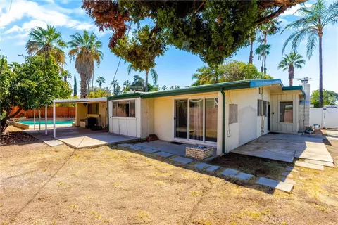Exterior - 3837 Gates, Riverside, CA 92504 photo 5 of 5