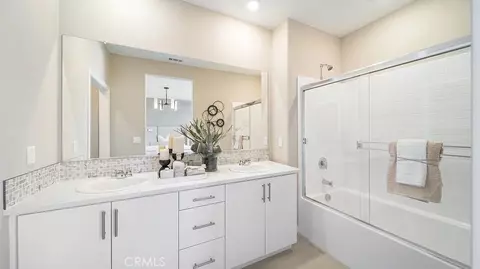 Bath - 27678 Percussion Rd, Menifee, CA 92586 photo 1 of 1