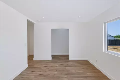 Living - 723 Amigos Rd, Ramona, CA 92065 photo 7 of 7