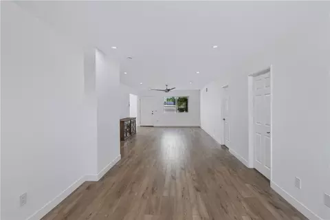 Living - 723 Amigos Rd, Ramona, CA 92065 photo 1 of 7