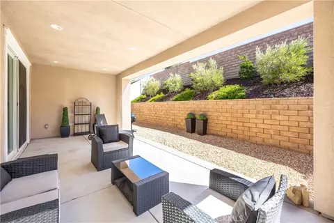 Exterior - 32105 Hyacinth Way, Temecula, CA 92591 photo 2 of 6