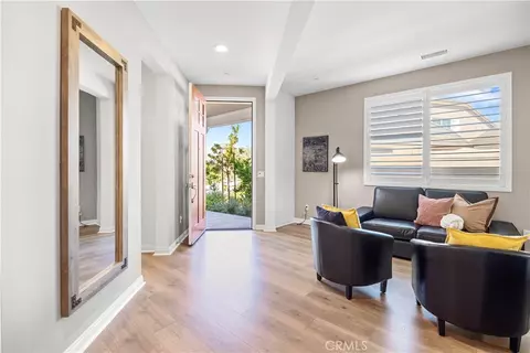 Entry Way - 32105 Hyacinth Way, Temecula, CA 92591 photo 4 of 4